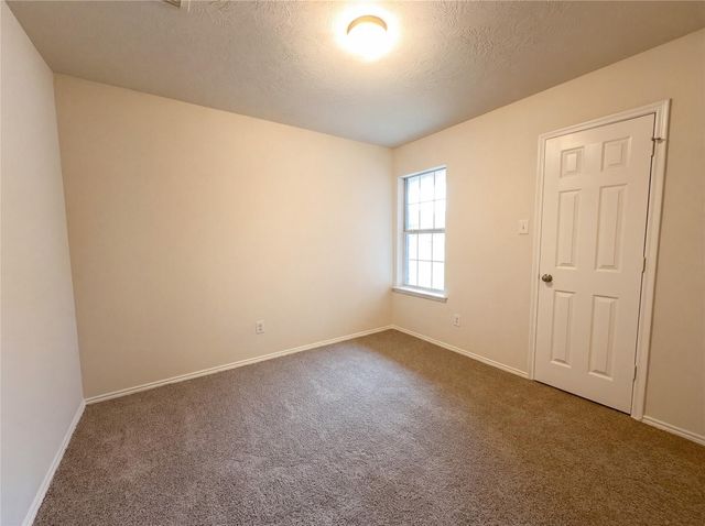 18472 Sunrise Oaks Court, Montgomery, TX 77316