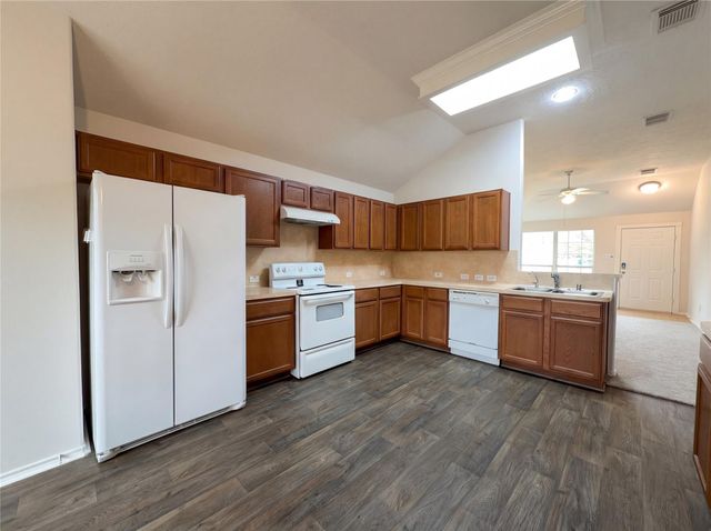 18472 Sunrise Oaks Court, Montgomery, TX 77316