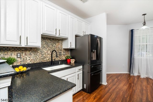 55 Scarlet Oak Dr, Montgomery Twp., NJ 08540