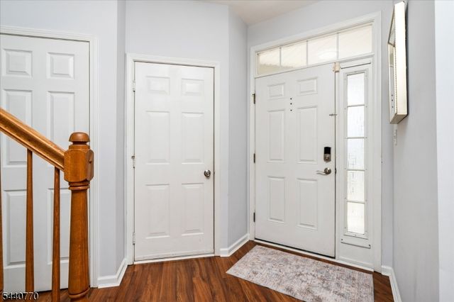 55 Scarlet Oak Dr, Montgomery Twp., NJ 08540