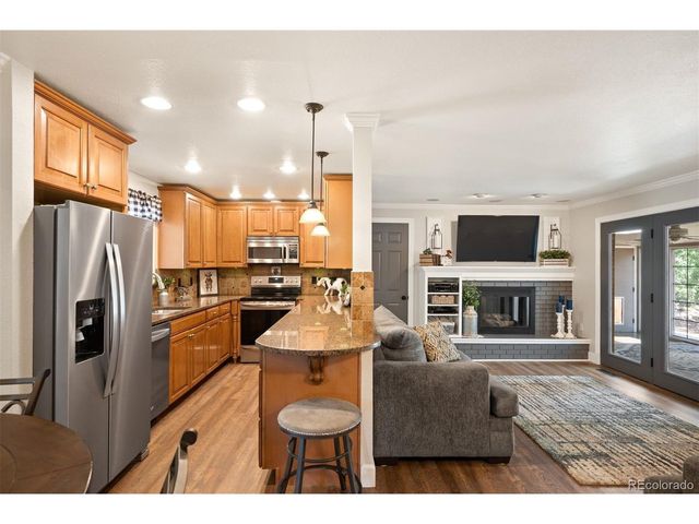 7024 Owens St, Arvada, CO 80004
