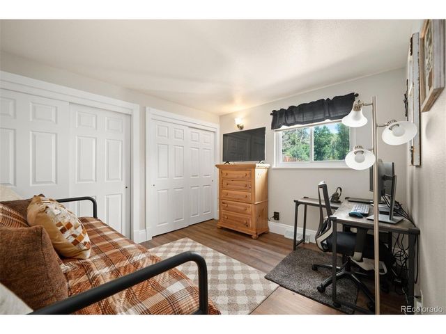 7024 Owens St, Arvada, CO 80004