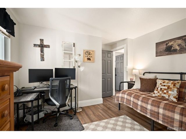7024 Owens St, Arvada, CO 80004