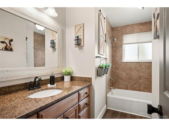 7024 Owens St, Arvada, CO 80004