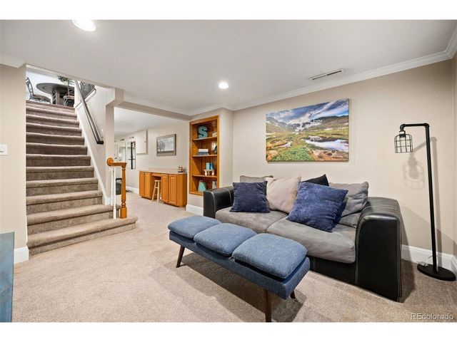 7024 Owens St, Arvada, CO 80004