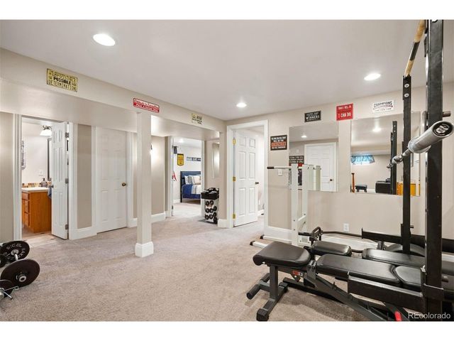 7024 Owens St, Arvada, CO 80004