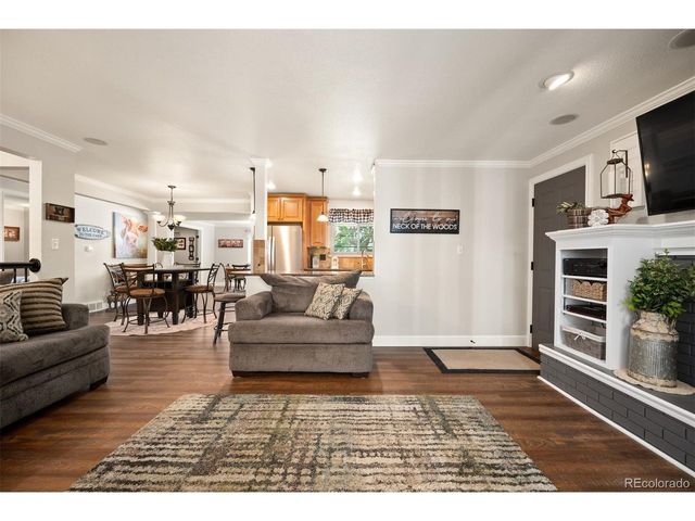 7024 Owens St, Arvada, CO 80004