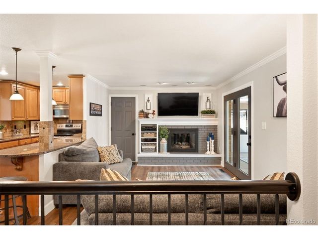 7024 Owens St, Arvada, CO 80004