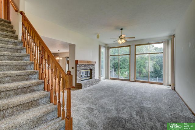 2619 N 155th Street, Omaha, NE 68116