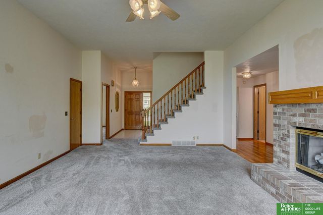 2619 N 155th Street, Omaha, NE 68116