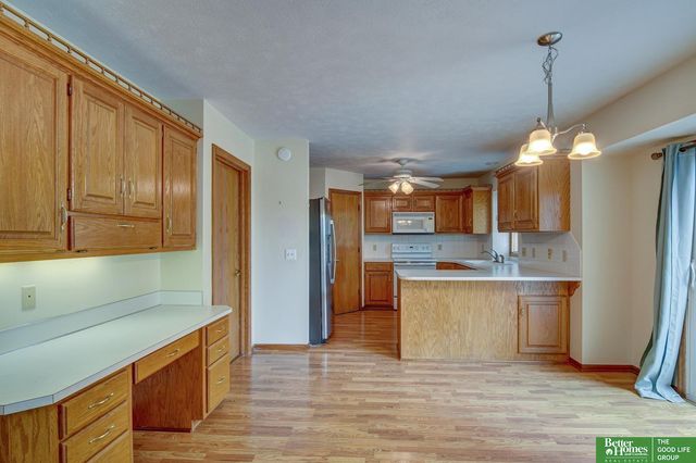 2619 N 155th Street, Omaha, NE 68116