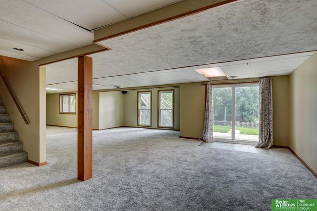 2619 N 155th Street, Omaha, NE 68116