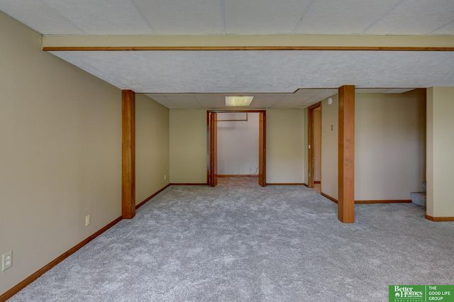 2619 N 155th Street, Omaha, NE 68116