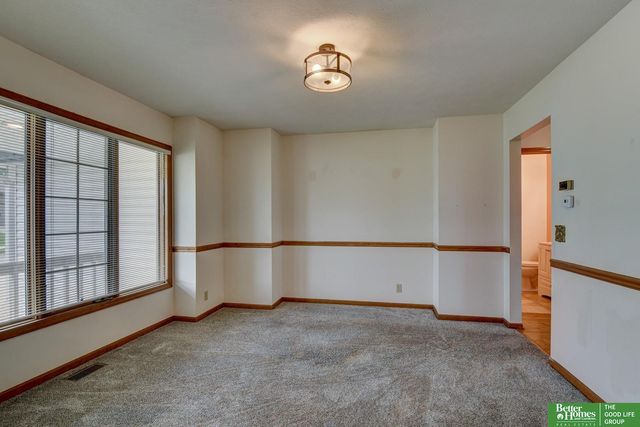 2619 N 155th Street, Omaha, NE 68116