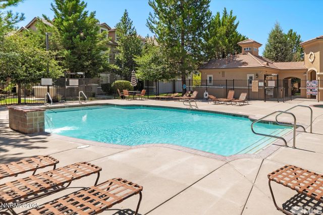 9050 Double R Boulevard APT 1422, Reno, NV 89521