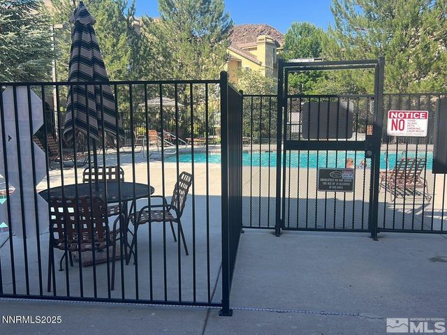 9050 Double R Boulevard APT 1422, Reno, NV 89521