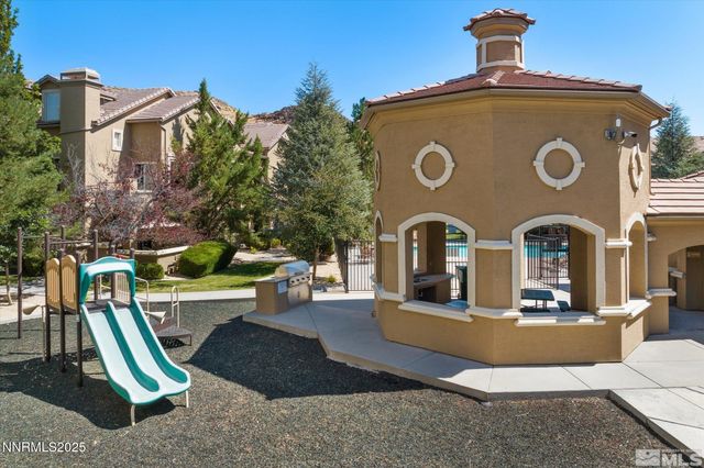 9050 Double R Boulevard APT 1422, Reno, NV 89521