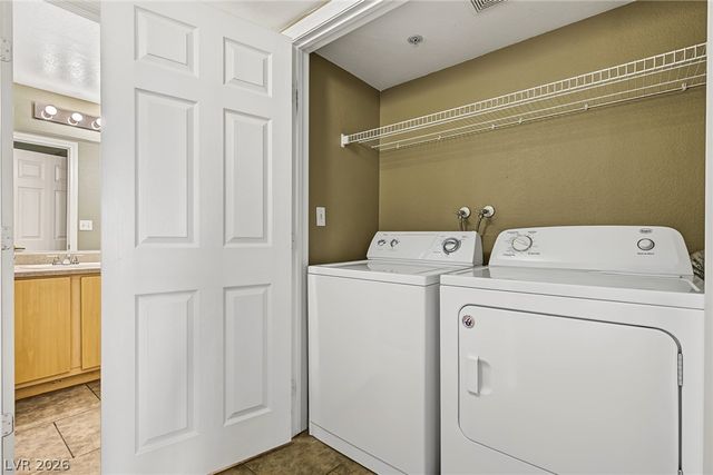 6955 DURANGO Drive 3082, Las Vegas, NV 89149