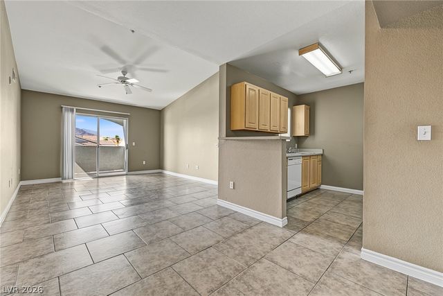 6955 DURANGO Drive 3082, Las Vegas, NV 89149