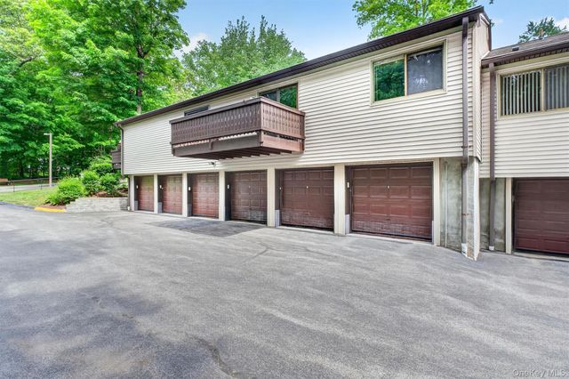 113 Village Road C, Yorktown Heights, NY 10598