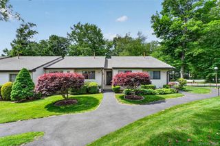 113 Village Road C, Yorktown Heights, NY 10598