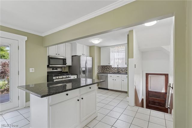 14606 Bartter Avenue, Cleveland, OH 44111