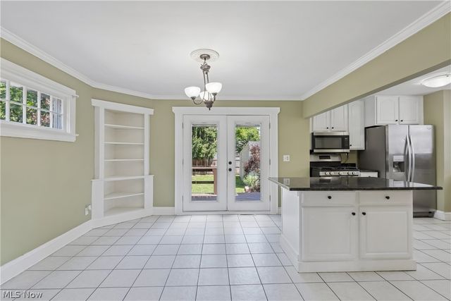 14606 Bartter Avenue, Cleveland, OH 44111