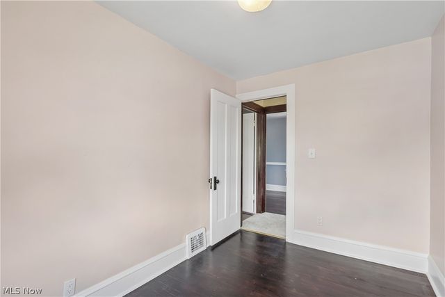 14606 Bartter Avenue, Cleveland, OH 44111