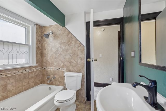 14606 Bartter Avenue, Cleveland, OH 44111