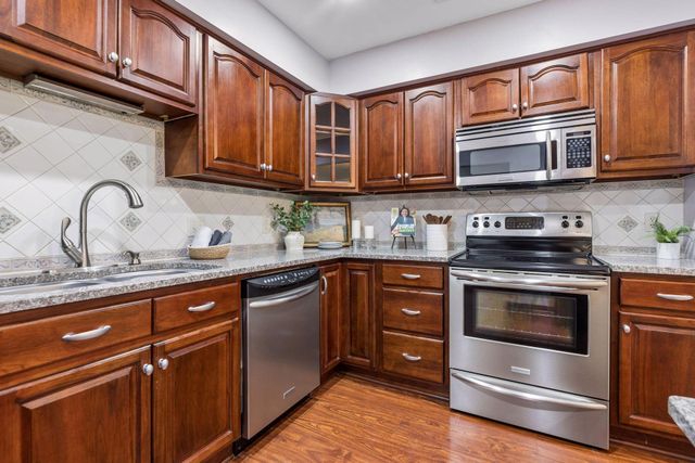 7361 W Franklin Avenue, Saint Louis Park, MN 55426