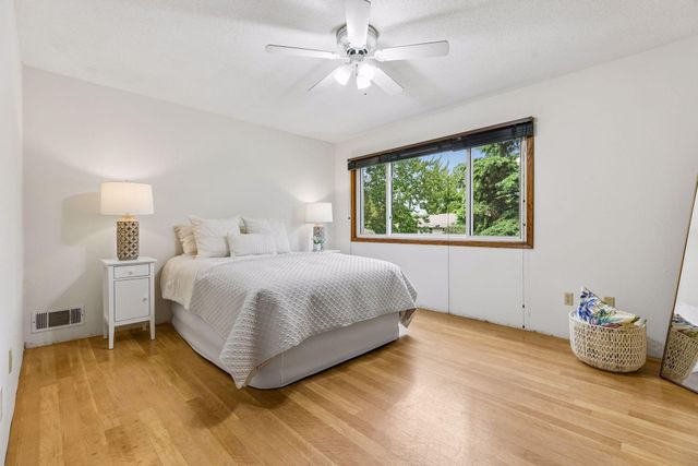 7361 W Franklin Avenue, Saint Louis Park, MN 55426