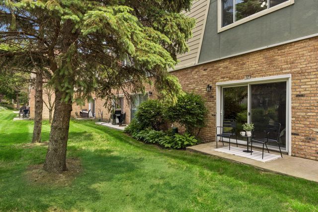 7361 W Franklin Avenue, Saint Louis Park, MN 55426