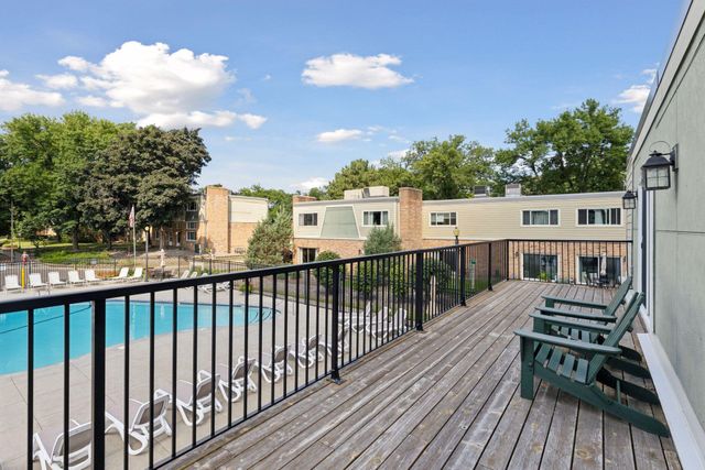 7361 W Franklin Avenue, Saint Louis Park, MN 55426