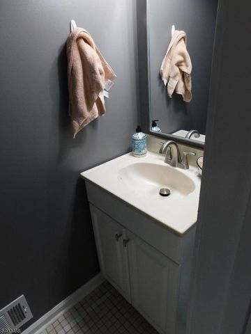 92 13Th Ave, Newark City, NJ 07103