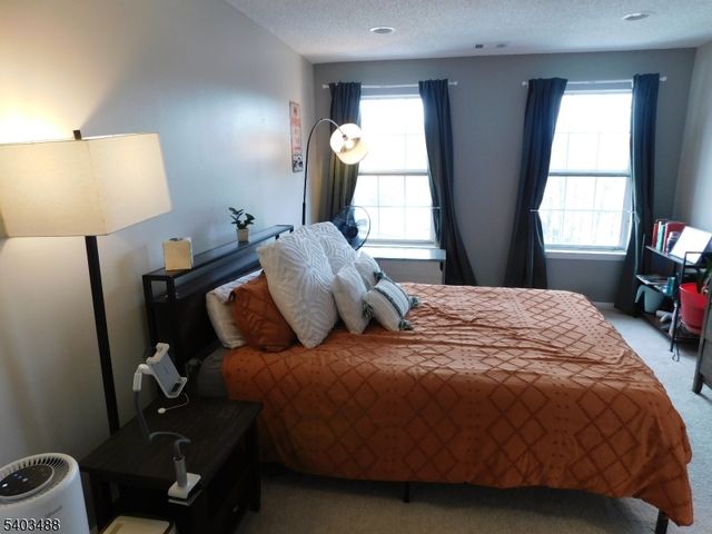 92 13Th Ave, Newark City, NJ 07103