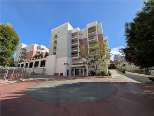 3740 Santa Rosalia, Los Angeles, CA 90008
