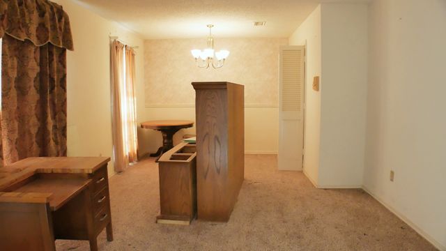 6199 Lazy River Drive, Dallas, TX 75241