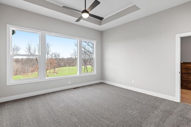 4840 NW Huonker Court, Riverside, MO 64150