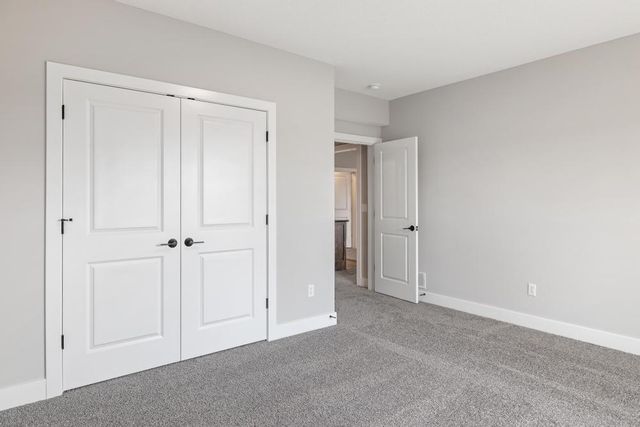 4840 NW Huonker Court, Riverside, MO 64150