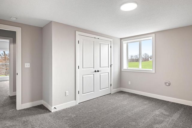 4840 NW Huonker Court, Riverside, MO 64150