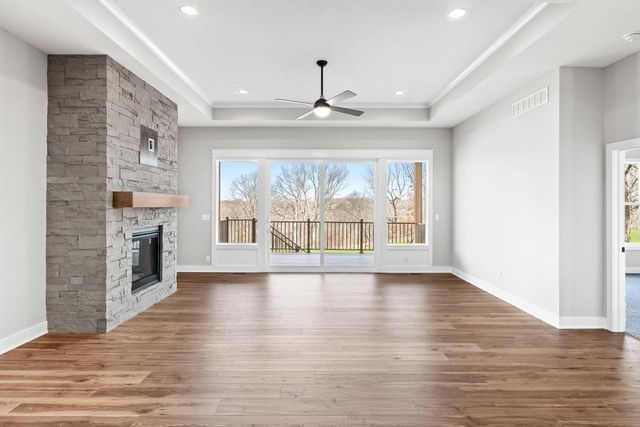 4840 NW Huonker Court, Riverside, MO 64150
