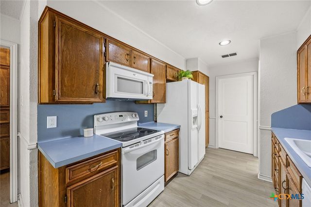200 Ben Nevis Lane, Belton, TX 76513