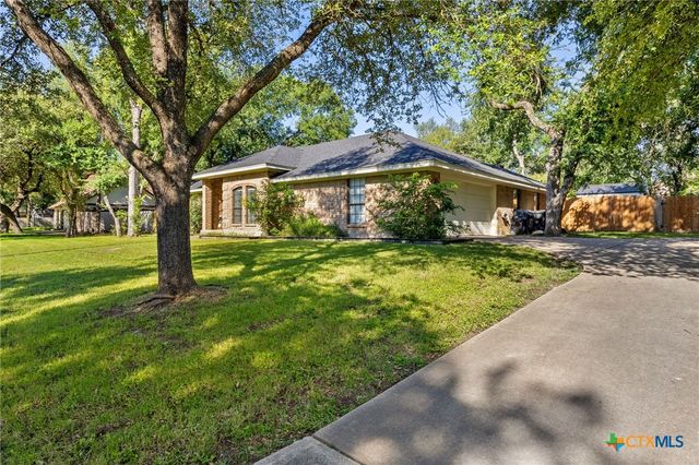 200 Ben Nevis Lane, Belton, TX 76513