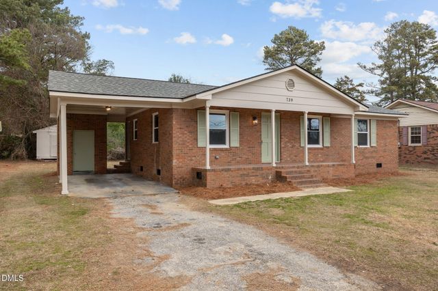739 Carolina Drive, Dunn, NC 28334