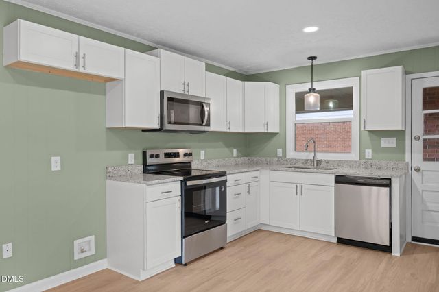 739 Carolina Drive, Dunn, NC 28334