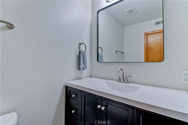 3050 S Bristol 4D, Santa Ana, CA 92704
