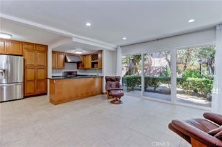 3050 S Bristol 4D, Santa Ana, CA 92704