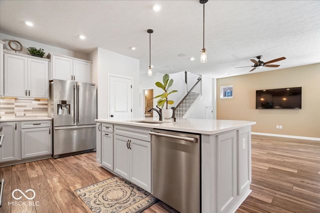 17302 Dallington Street, Westfield, IN 46074