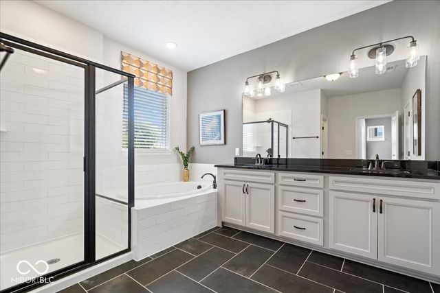 17302 Dallington Street, Westfield, IN 46074