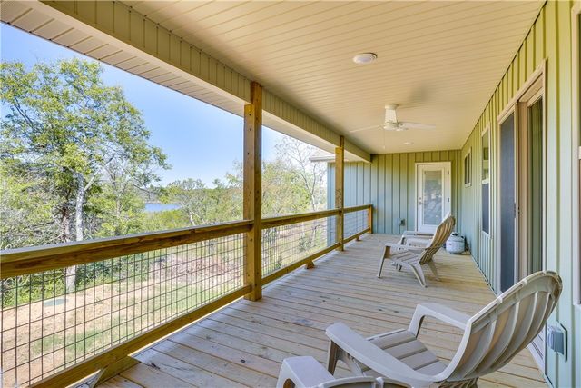 27253 Sunset Beach Lane, Eagle Rock, MO 65641